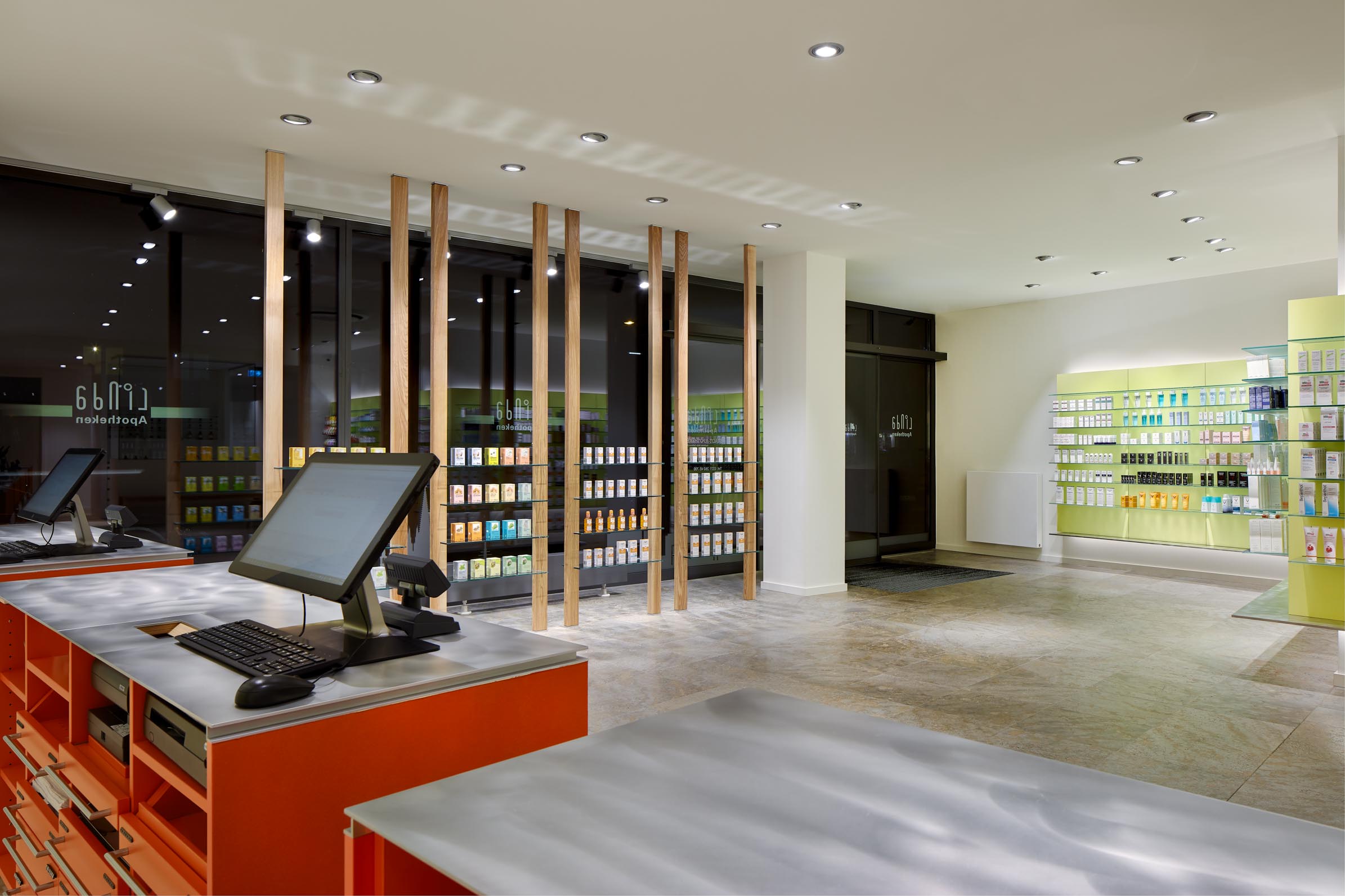 Stadt-Apotheke Köln, Freiwahl und Handverkaufstisch