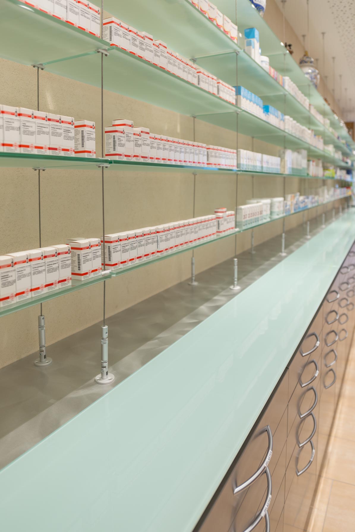 Glass shelf